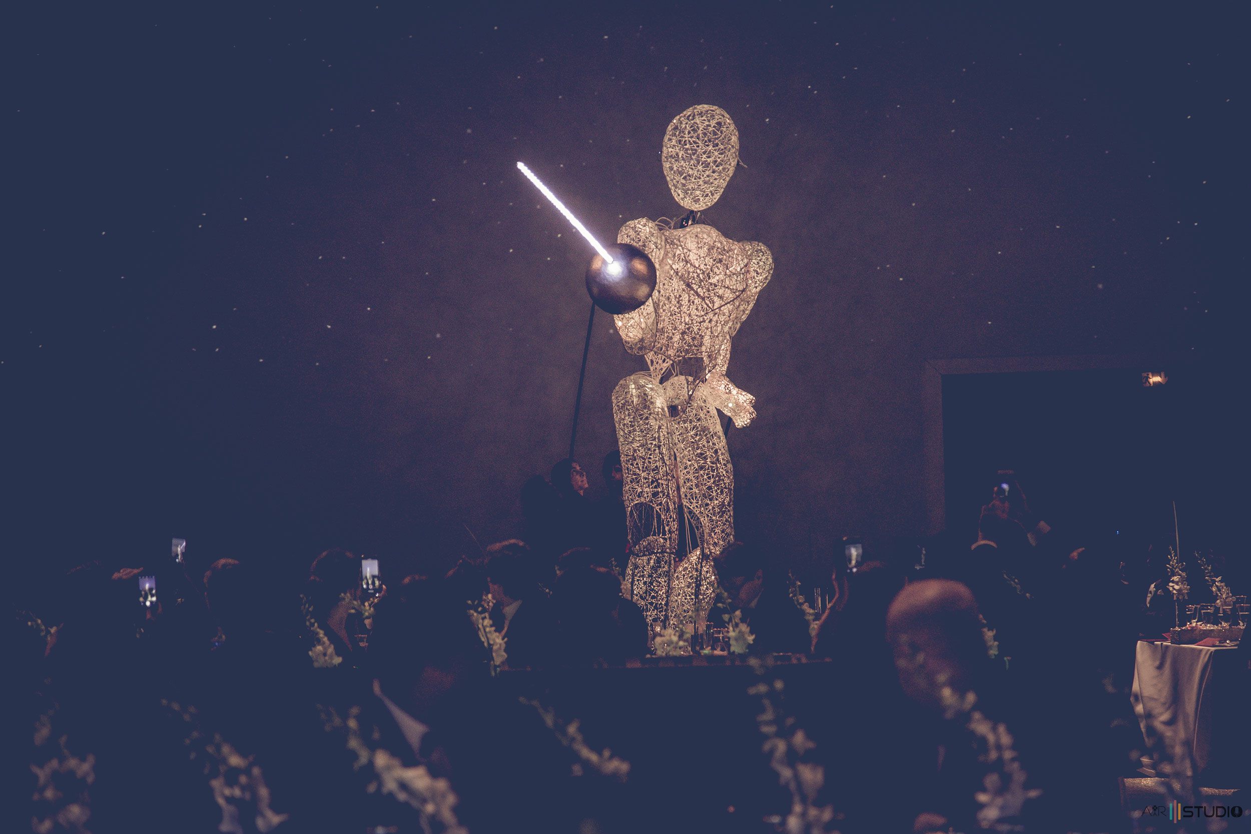 Luminous sword for the great festival of fencing in Paris Grand Galeries